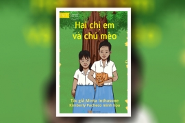 Hai chị em và chú mèo